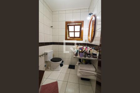 Casa à venda com 300m², 3 quartos e 4 vagas Casa à venda com 300m², 3 quartos e 4 vagasBanheiro Social