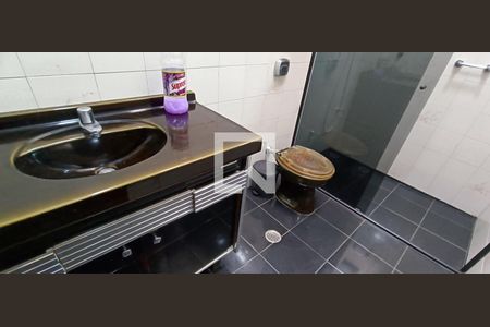 Casa para alugar com 250m², 3 quartos e 4 vagasBanheiro