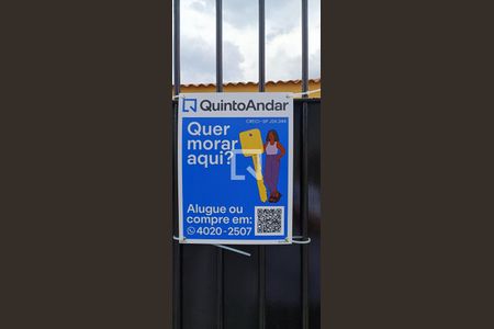 Placa de casa para alugar com 3 quartos, 250m² em Jardim Santa Terezinha, Taboão da Serra
