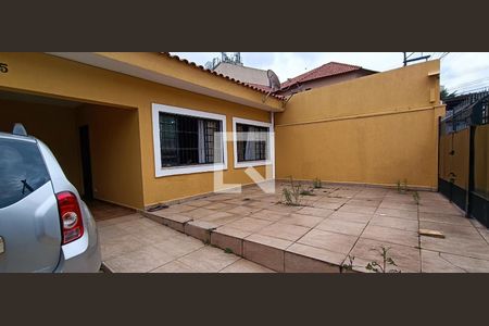 Casa para alugar com 250m², 3 quartos e 4 vagasQuintal