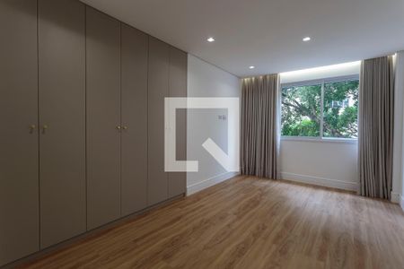 Apartamento à venda com 150m², 2 quartos e 1 vagaQuarto