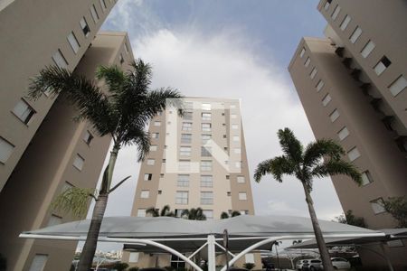 Apartamento para alugar com 60m², 2 quartos e 1 vagaFachada