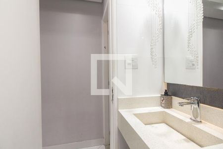 Apartamento à venda com 52m², 2 quartos e 1 vaga Apartamento à venda com 52m², 2 quartos e 1 vagaBanheiro