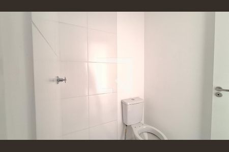 Banheiro de apartamento à venda com 1 quarto, 17m² em Lapa, São Paulo