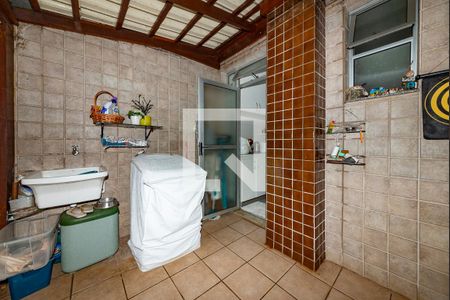 Apartamento à venda com 114m², 3 quartos e 2 vagasÁrea de Serviço