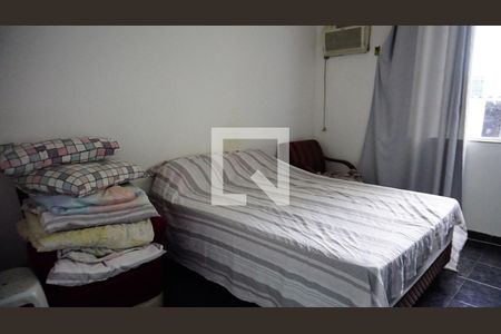Casa de condomínio à venda com 450m², 4 quartos e 2 vagasQuarto 4
