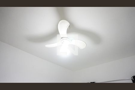 Casa de condomínio à venda com 450m², 4 quartos e 2 vagasQuarto 1