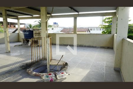 Casa de condomínio à venda com 450m², 4 quartos e 2 vagasTerraço