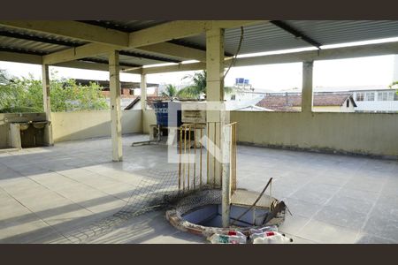 Casa de condomínio à venda com 450m², 4 quartos e 2 vagasTerraço