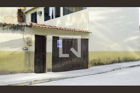 Casa de condomínio à venda com 450m², 4 quartos e 2 vagasFachada da Casa