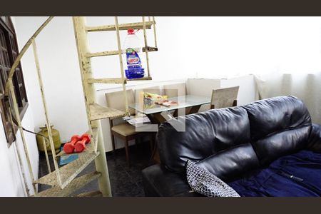 Casa de condomínio à venda com 450m², 4 quartos e 2 vagasSala 2