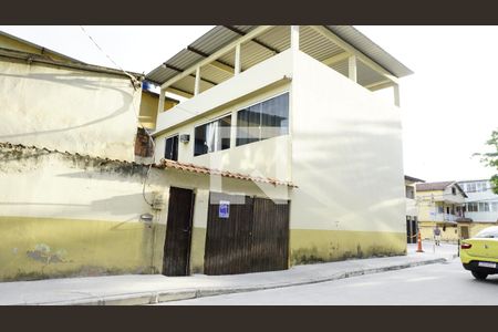 Casa de condomínio à venda com 450m², 4 quartos e 2 vagasFachada da Casa