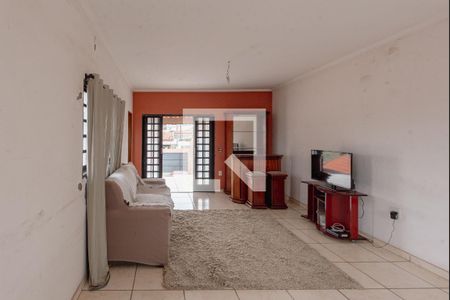 Casa à venda com 300m², 3 quartos e 4 vagasTerraço
