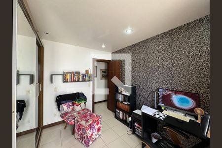 Apartamento à venda com 220m², 3 quartos e 2 vagasQuarto 1