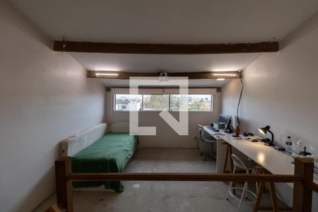 Casa à venda com 151m², 3 quartos e 3 vagasSótão