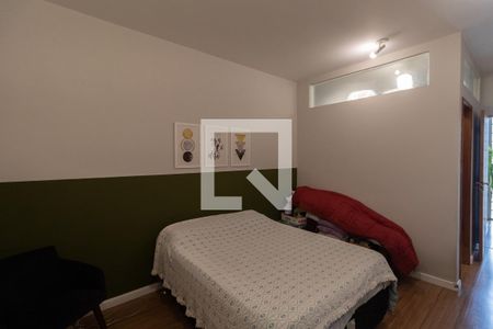 Casa à venda com 151m², 3 quartos e 3 vagasSuíte 2