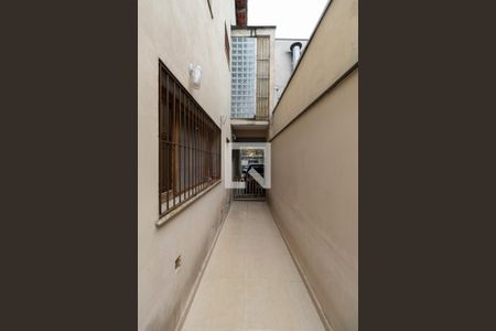 Casa à venda com 151m², 3 quartos e 3 vagasCorredor Lateral