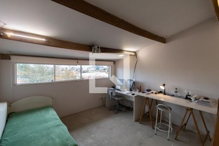 Casa à venda com 151m², 3 quartos e 3 vagasSótão