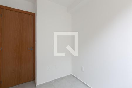 Quarto 1  de apartamento para alugar com 2 quartos, 33m² em Jardim Helena, São Paulo