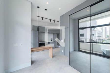 Sala/Quarto de apartamento à venda com 1 quarto, 31m² em Itaim Bibi, São Paulo