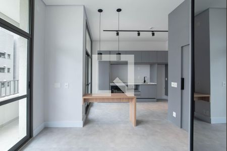 Sala/Quarto de apartamento à venda com 1 quarto, 31m² em Itaim Bibi, São Paulo