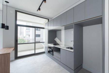 Cozinha de apartamento à venda com 1 quarto, 31m² em Itaim Bibi, São Paulo