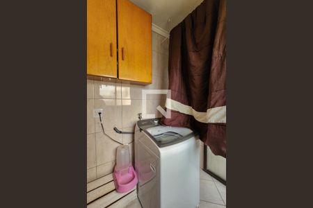 Apartamento à venda com 107m², 3 quartos e 1 vagaÁrea de Serviço