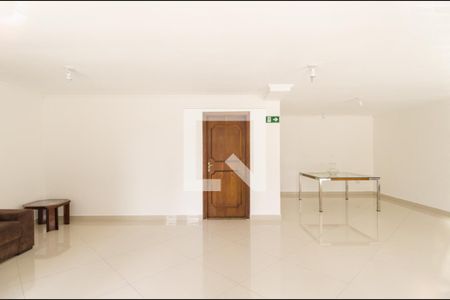 Apartamento à venda com 107m², 3 quartos e 1 vagaÁrea Comum