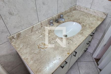 Apartamento à venda com 107m², 3 quartos e 1 vagaBanheiro da Suíte