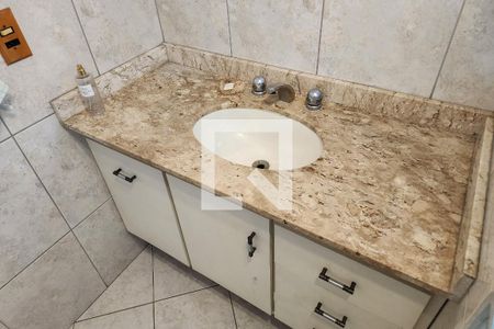 Apartamento à venda com 107m², 3 quartos e 1 vagaBanheiro Social