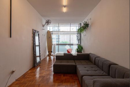 Apartamento à venda com 67m², 1 quarto e sem vagaSala