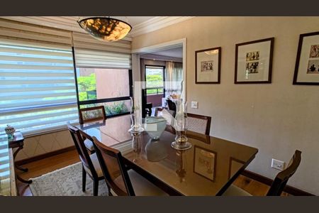 Apartamento à venda com 200m², 3 quartos e 3 vagas Apartamento à venda com 200m², 3 quartos e 3 vagasFoto 01