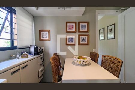 Apartamento à venda com 200m², 3 quartos e 3 vagas Apartamento à venda com 200m², 3 quartos e 3 vagasFoto 01