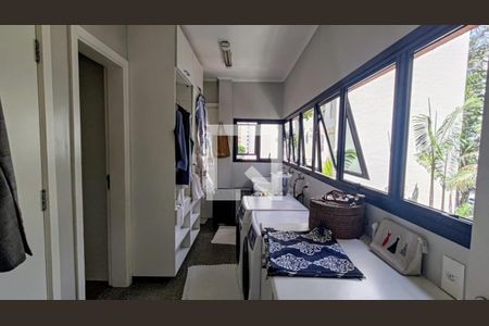 Apartamento à venda com 200m², 3 quartos e 3 vagas Apartamento à venda com 200m², 3 quartos e 3 vagasFoto 01