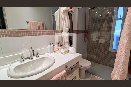 Apartamento à venda com 200m², 3 quartos e 3 vagas Apartamento à venda com 200m², 3 quartos e 3 vagasFoto 01