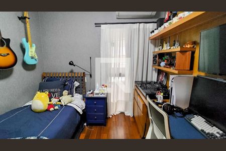 Apartamento à venda com 200m², 3 quartos e 3 vagas Apartamento à venda com 200m², 3 quartos e 3 vagasFoto 01