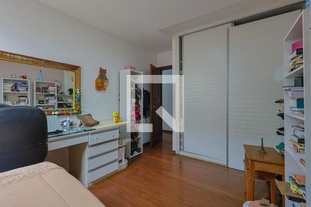 Apartamento à venda com 180m², 4 quartos e 2 vagasQuarto 3