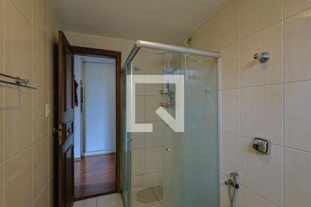Apartamento à venda com 180m², 4 quartos e 2 vagasBanheiro da Suíte