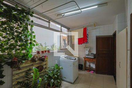 Apartamento à venda com 180m², 4 quartos e 2 vagasÁrea de Serviço