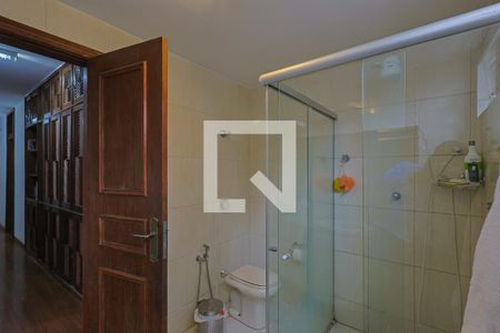 Apartamento à venda com 180m², 4 quartos e 2 vagasBanheiro