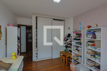 Apartamento à venda com 180m², 4 quartos e 2 vagasQuarto 3