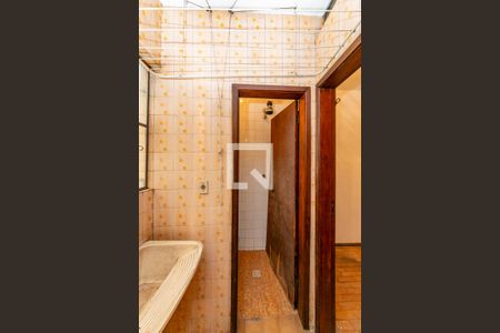 Apartamento à venda com 220m², 4 quartos e sem vaga Apartamento à venda com 220m², 4 quartos e sem vagaÁrea de Serviço 1