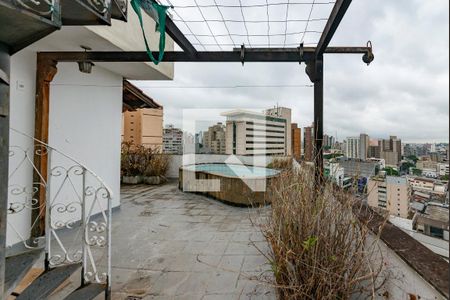 Apartamento à venda com 220m², 4 quartos e sem vaga Apartamento à venda com 220m², 4 quartos e sem vagaVaranda da Sala 2