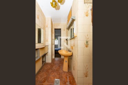 Apartamento à venda com 220m², 4 quartos e sem vaga Apartamento à venda com 220m², 4 quartos e sem vagaBanheiro da Suíte