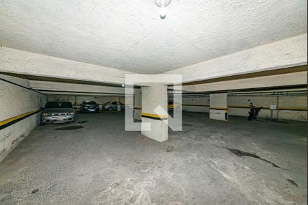Apartamento à venda com 220m², 4 quartos e sem vaga Apartamento à venda com 220m², 4 quartos e sem vagaGaragem