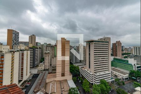 Apartamento à venda com 220m², 4 quartos e sem vaga Apartamento à venda com 220m², 4 quartos e sem vagaTerraço