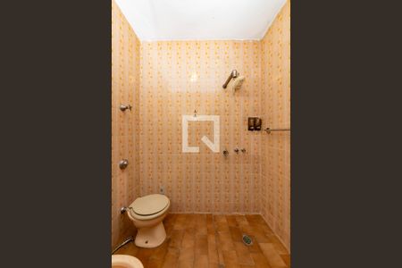 Apartamento à venda com 220m², 4 quartos e sem vaga Apartamento à venda com 220m², 4 quartos e sem vagaBanheiro Social