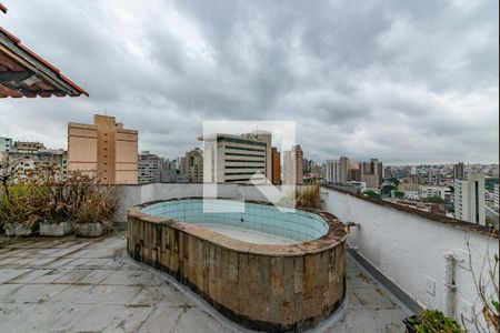 Apartamento à venda com 220m², 4 quartos e sem vaga Apartamento à venda com 220m², 4 quartos e sem vagaVaranda da Sala 2