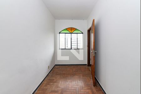 Apartamento à venda com 220m², 4 quartos e sem vaga Apartamento à venda com 220m², 4 quartos e sem vagaQuarto 4
