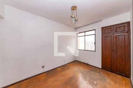Apartamento à venda com 220m², 4 quartos e sem vaga Apartamento à venda com 220m², 4 quartos e sem vagaQuarto 2